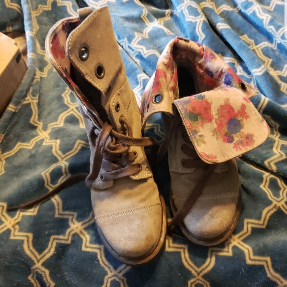 Dr. Marten boots